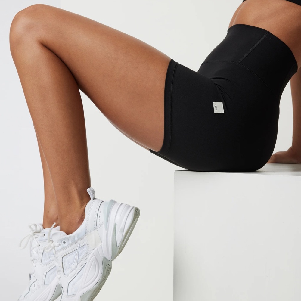 Vuori all the feels short.